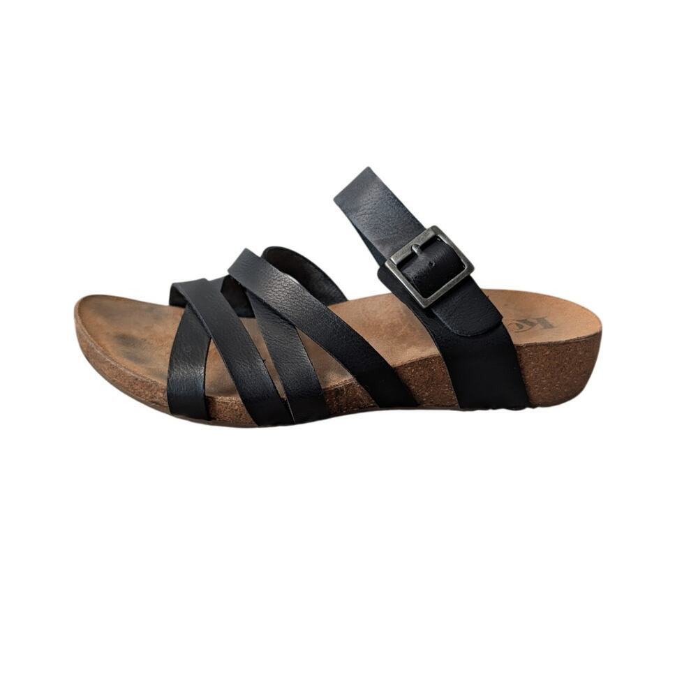 KORKS Women Shoes, Black, faux leather, slip on strappy sandals. Size women's 9